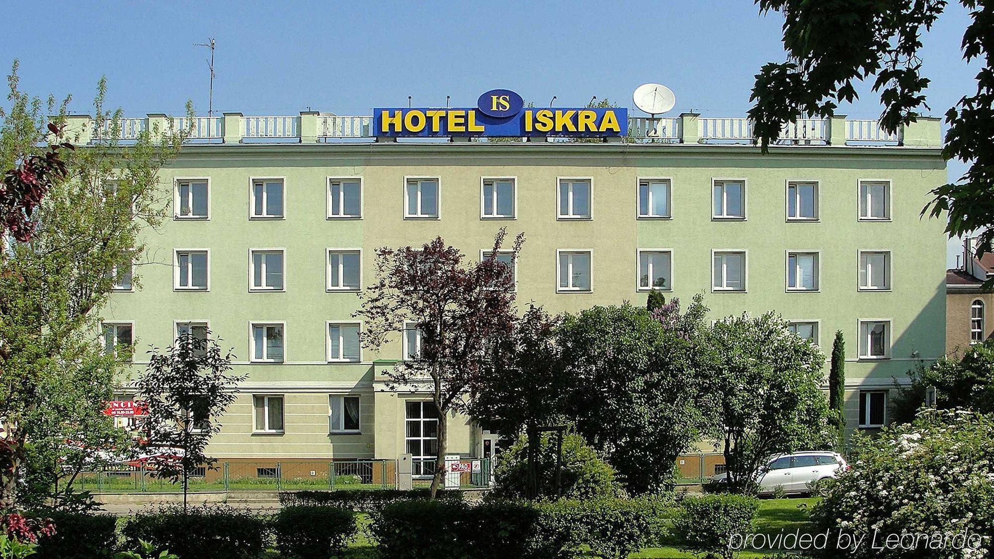 Hotel Iskra Radom Exterior foto