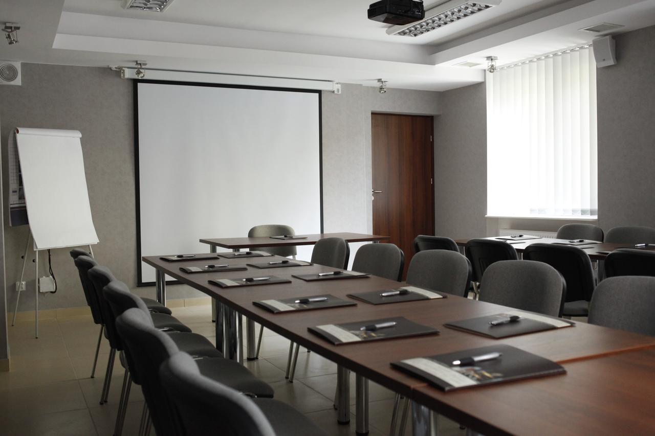 Hotel Iskra Radom Habitación foto