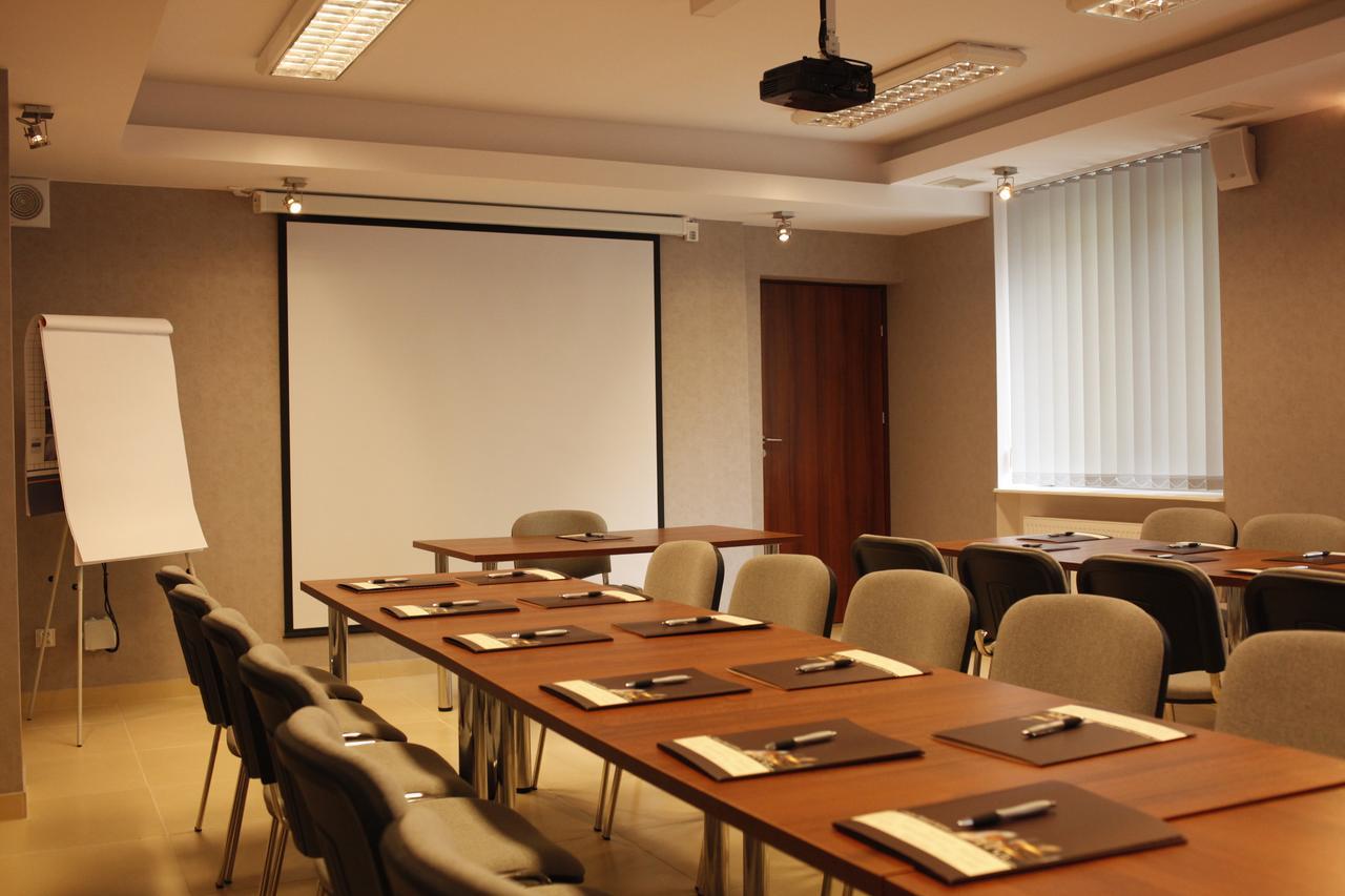 Hotel Iskra Radom Habitación foto