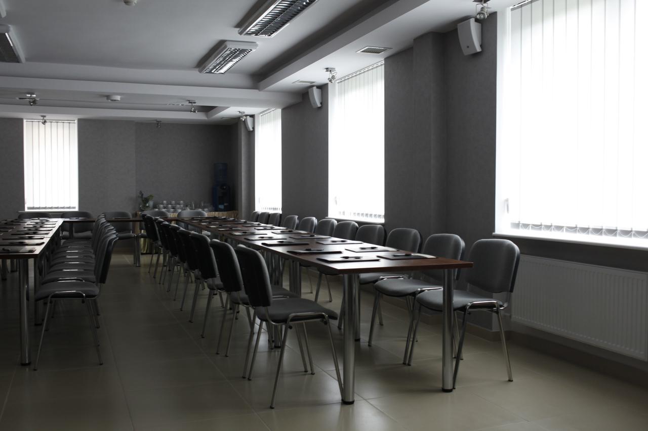 Hotel Iskra Radom Habitación foto