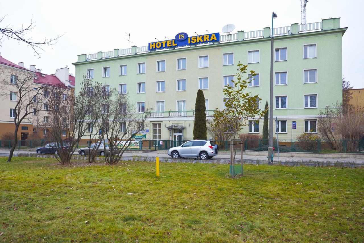 Hotel Iskra Radom Habitación foto