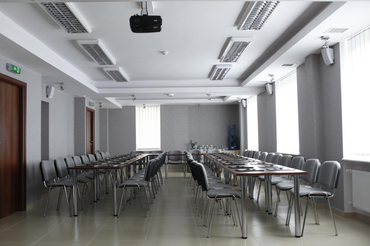 Hotel Iskra Radom Habitación foto
