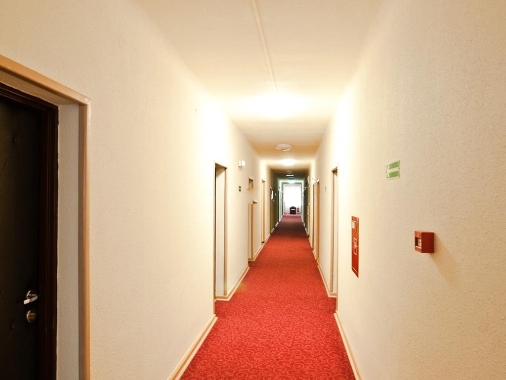 Hotel Iskra Radom Exterior foto