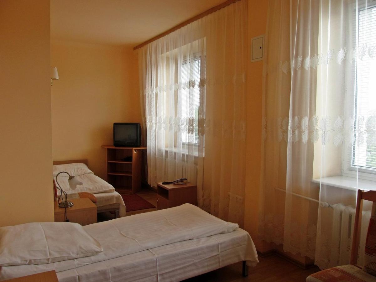 Hotel Iskra Radom Habitación foto